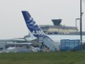 Warten auf den Airbus 380 Koeln Bonn P367